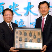 c陳俊秀先生捐贈稀世甲蟲標本　將在清華園開放觀賞
