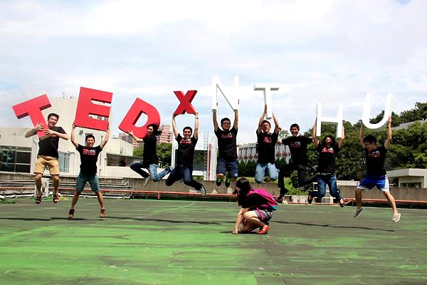 TEDxNTHU 2013年會：「是誰在創造任意門？」