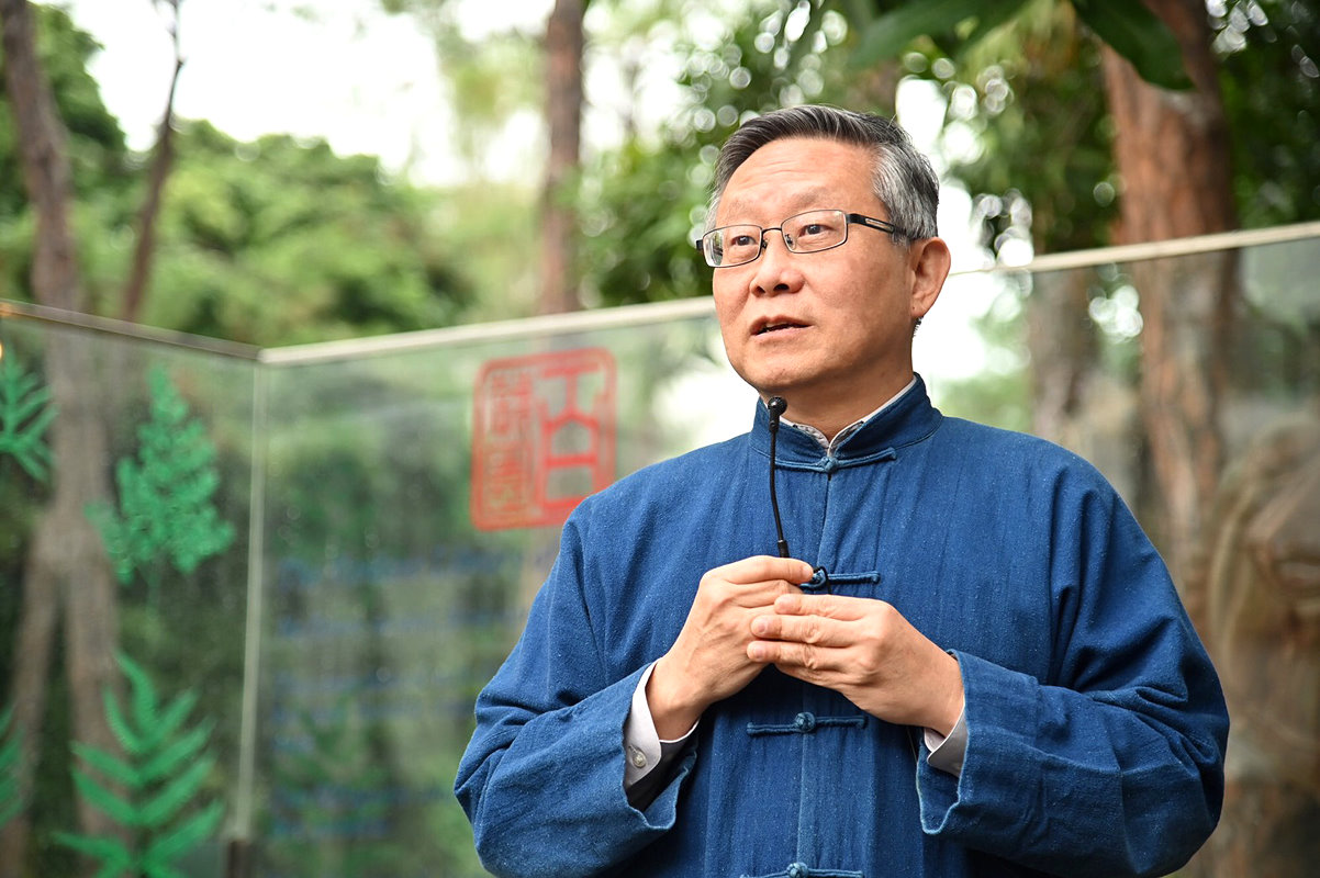 本校賀陳弘校長指出，清華百蕨園將是全台灣蕨類密度最高的地方