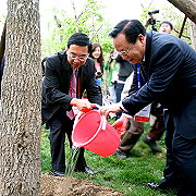 c兩岸清華各領風騷 北京新竹同慶百年校慶