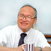 c賀 前校長徐遐生院士榮獲「太平洋天文學會」最高榮譽-布魯斯金獎