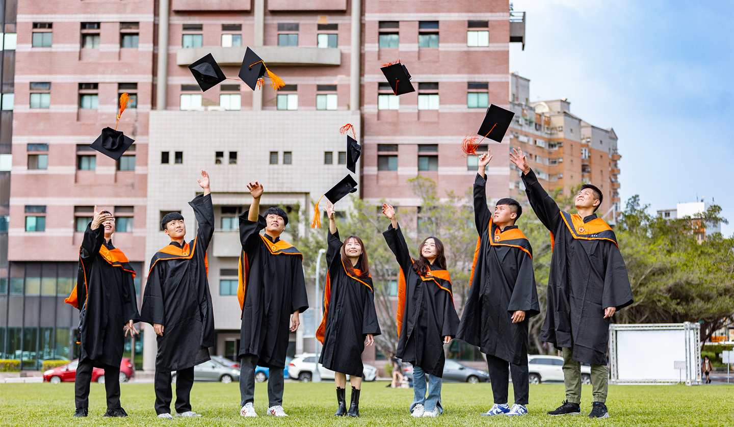 c清華大學畢業典禮 林青霞分享快樂感悟