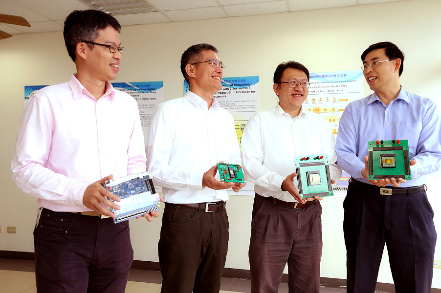 清華電機系老師呂仁碩(左起)、謝志成、張孟凡、鄭桂忠帶領學生投稿國際固態電路研討會(ISSCC)獲選4篇論文