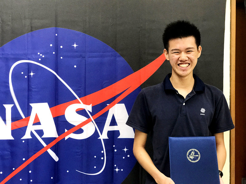 台東均一高中實驗教育學生邱紳騏，曾赴美國太空總署(NASA)學習，今以特殊選才錄取清華大學