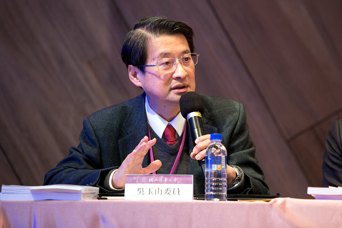 台大政治系教授吳玉山院士建議，清華可加強發展社會科學領域