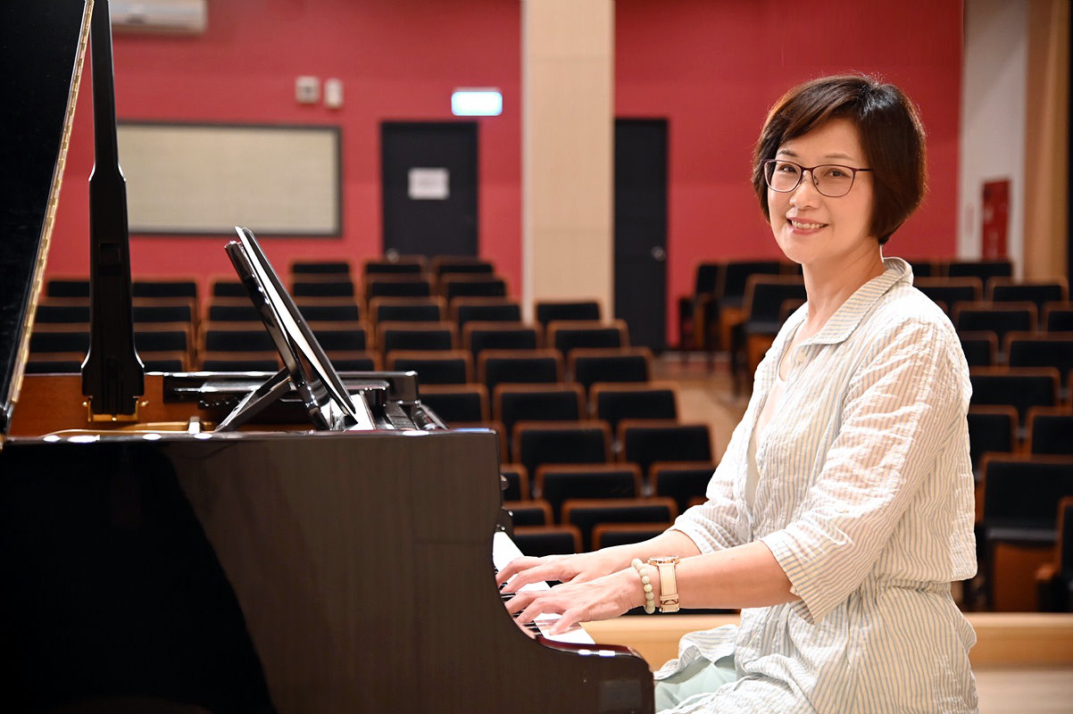 本校音樂系張芳宇主任鼓勵音樂系學生跨域學習