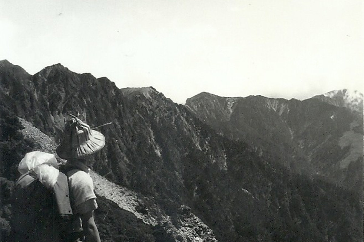 錢迪1971年遇難前拍攝奇萊山的風景