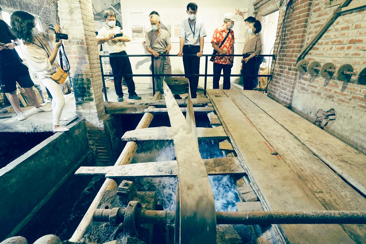 本校團隊活化新竹竹北的水力碾米廠「水礱間」，實踐「永續城鄉」等永續發展目標。