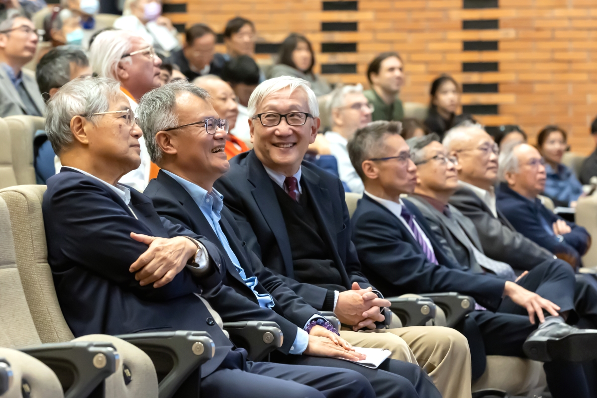 本校師生來聽朱棣文院士的演講