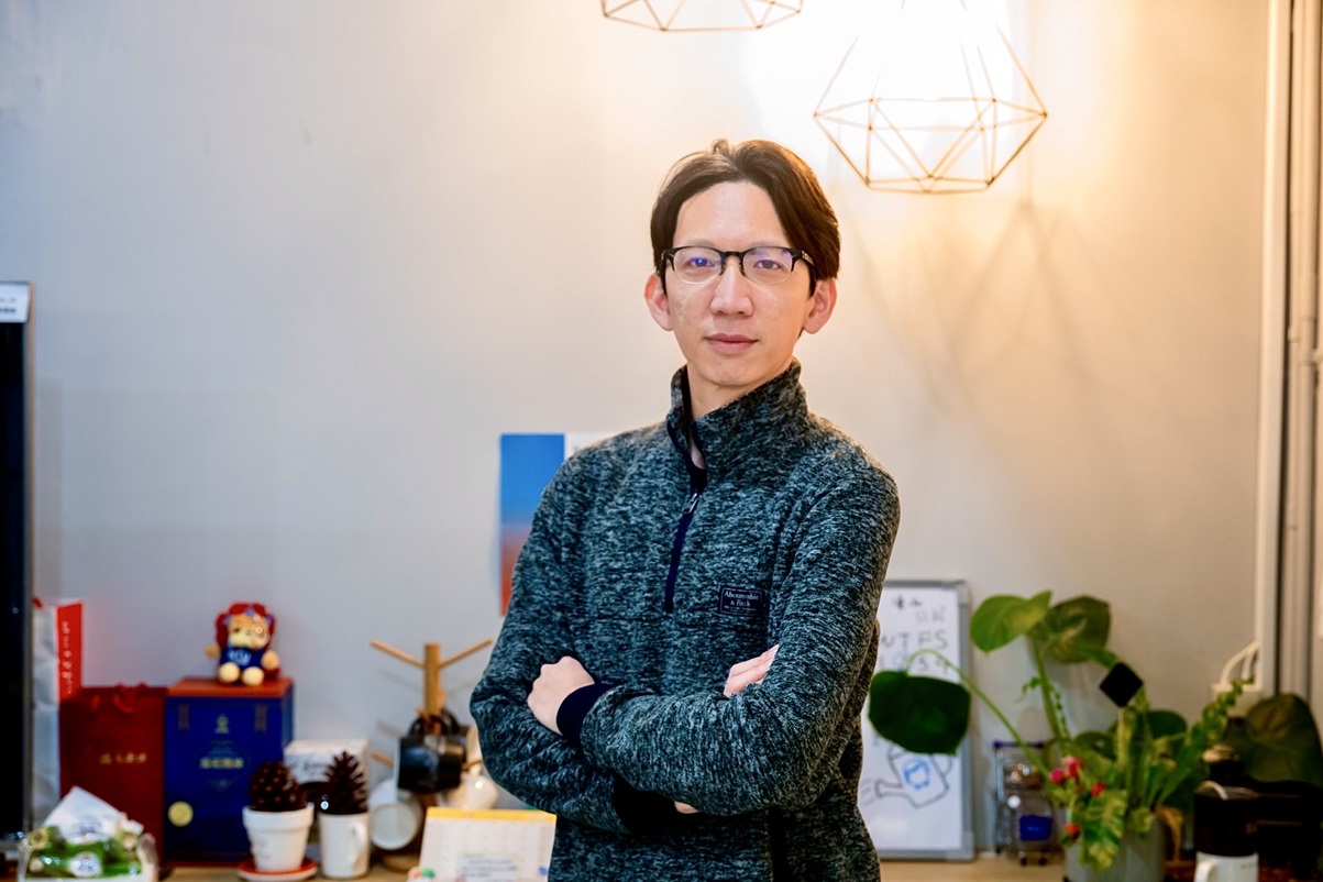 電機系李祈均教授今年獲頒傑出人才發展基金獎勵。