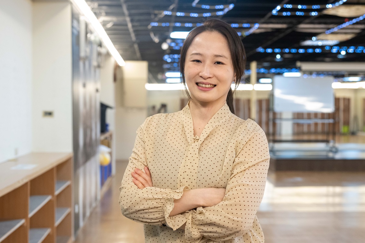 運動科學系曾鈺婷副教授今年獲頒傑出人才發展基金獎勵。
