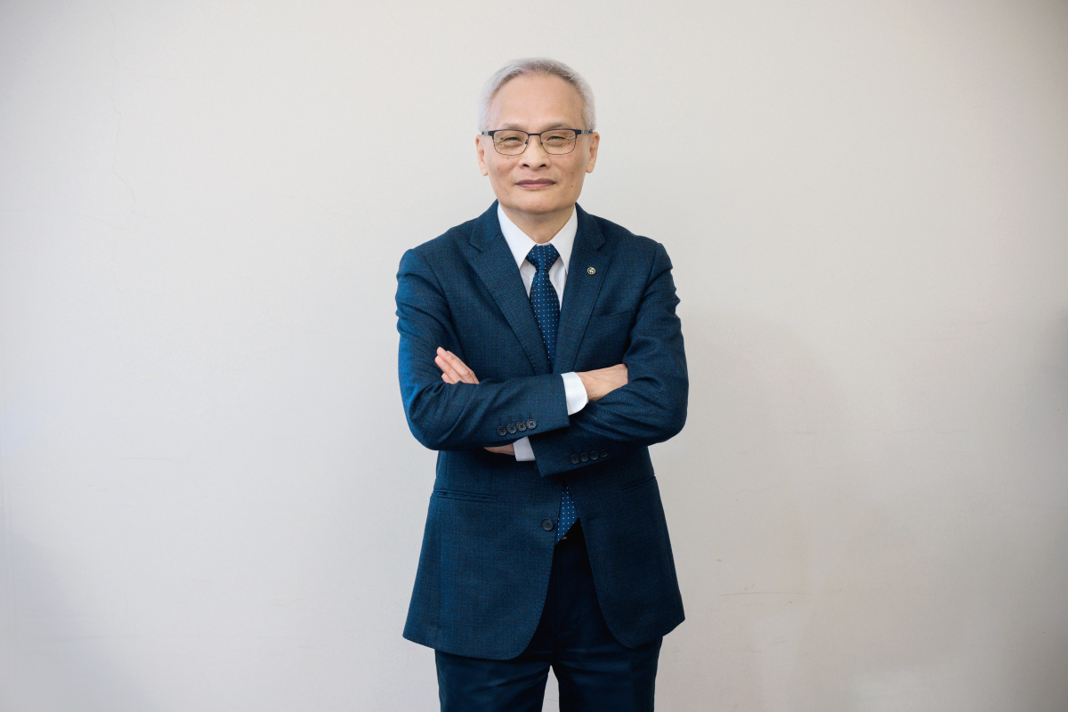 清華大學第二十六屆傑出校友簡朝和