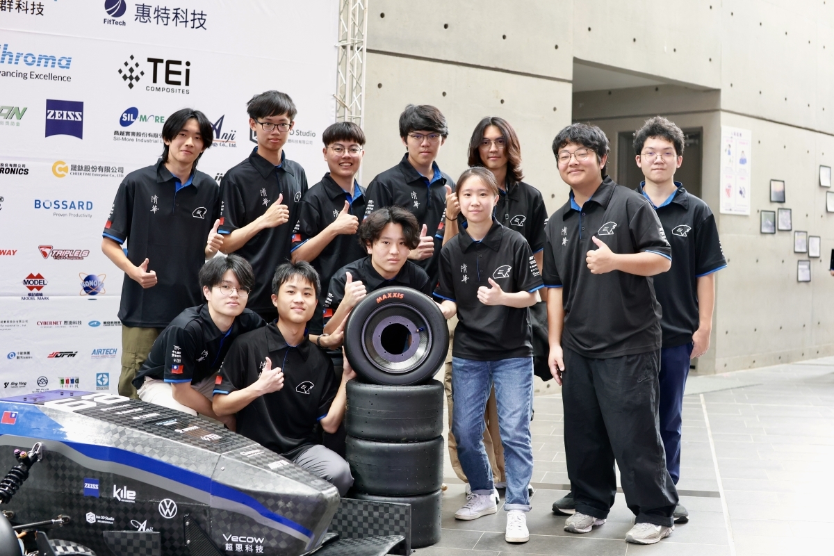 清大賽車工廠新一代賽車THX，首度使用與瑪吉斯合作開發的專屬賽車輪胎