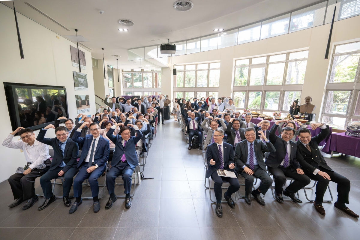 工學院舉辦「工學院百大願景基金　王鴻圖傑出校友捐贈感恩儀式」，眾多校友與師長齊聚一堂